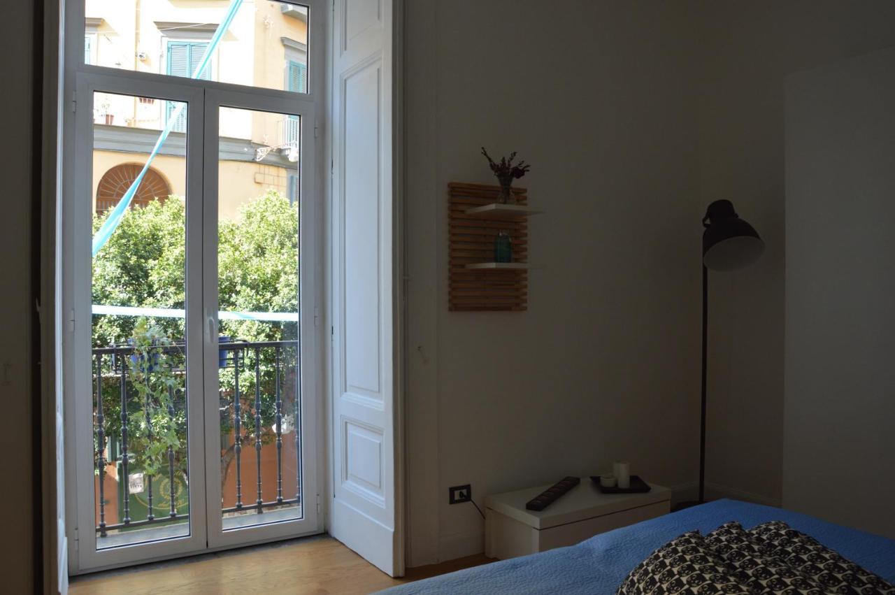 Apartamento Casa Flora Al Corso Nápoles Exterior foto