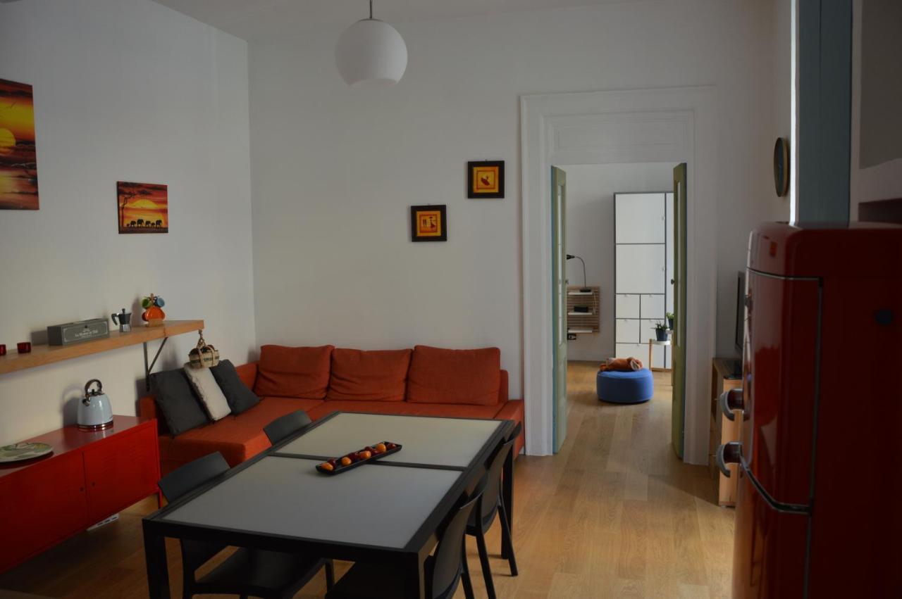 Apartamento Casa Flora Al Corso Nápoles Exterior foto