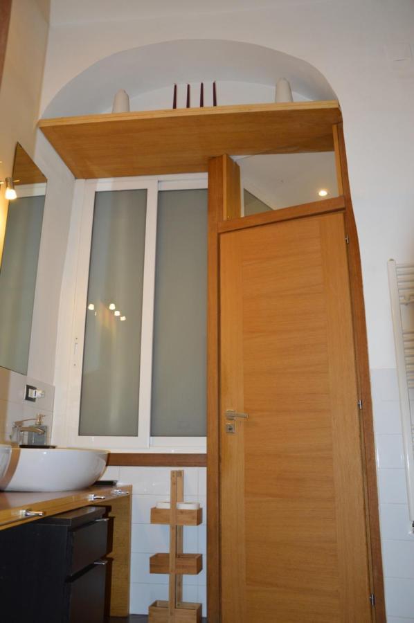 Apartamento Casa Flora Al Corso Nápoles Exterior foto